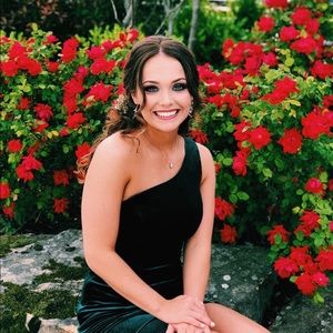 Meet your Posher, Madison